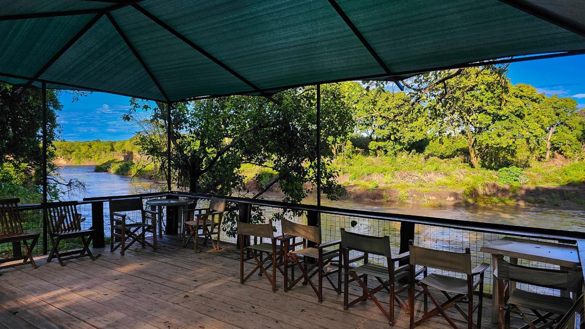 Bush Camp , Masai Mara